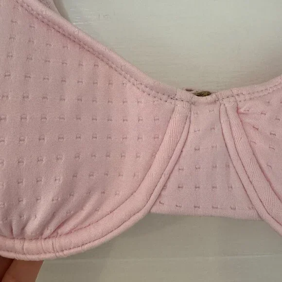 NWT Bikini Top - Picture 3 of 6